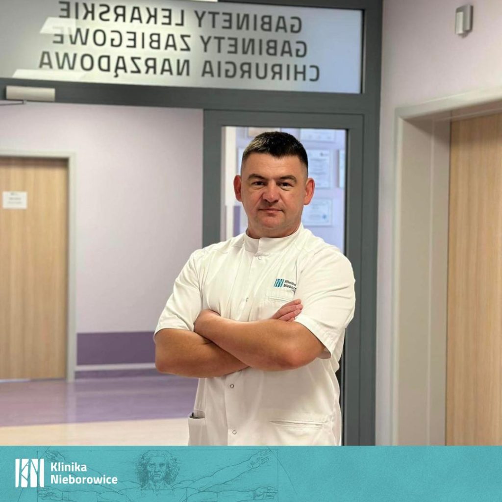 doktor ortopeda Roman Narepekha, lekarz przyjmujący pacjentów w języku ukraińskim